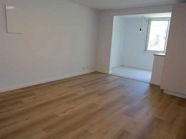 Magnifique appartement T3 rénové de 61 m² à La Montagne 