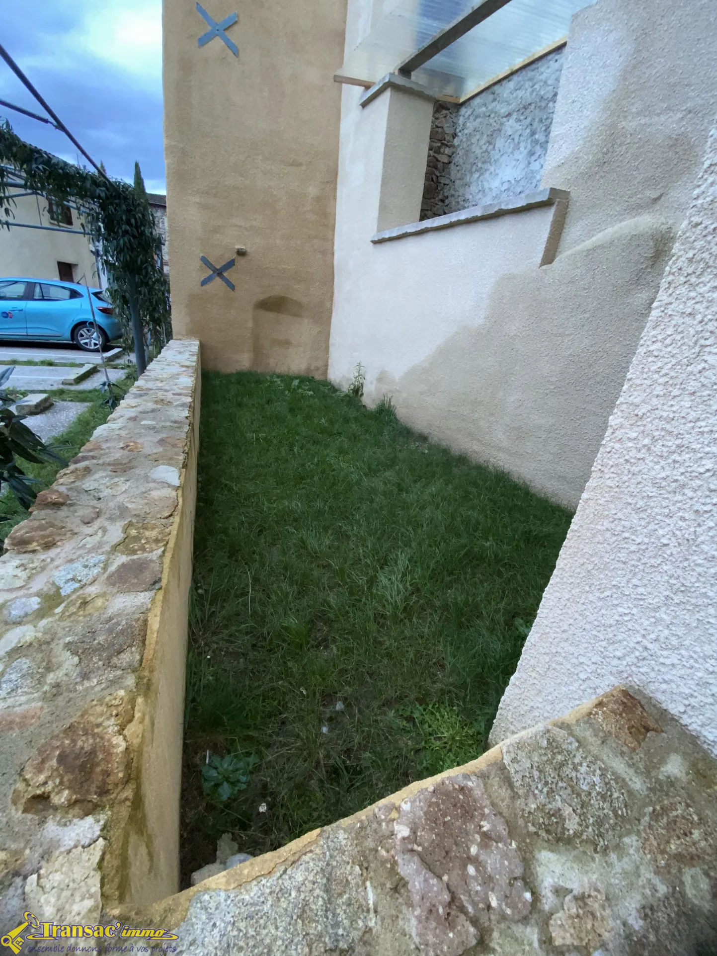 Maison de 76,8 m² à vendre à Courpière pour 55 590 € 