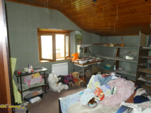 Maison avec 4 chambres à vendre à Trézioux 