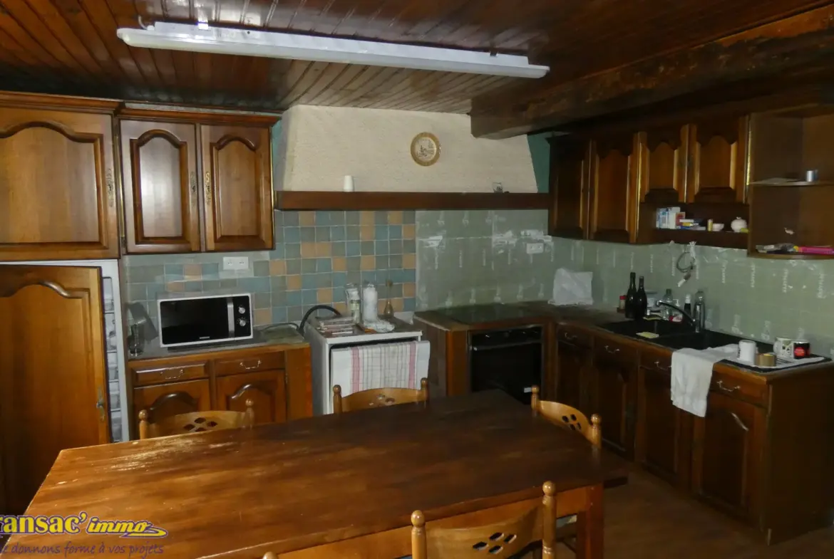 Maison avec 4 chambres à vendre à Trézioux 