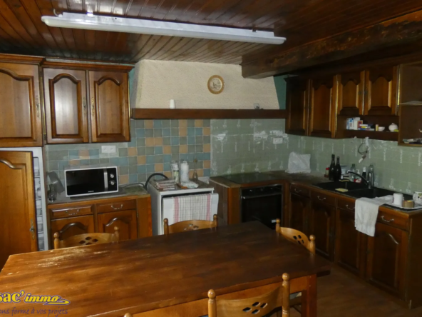 Maison avec 4 chambres à vendre à Trézioux 