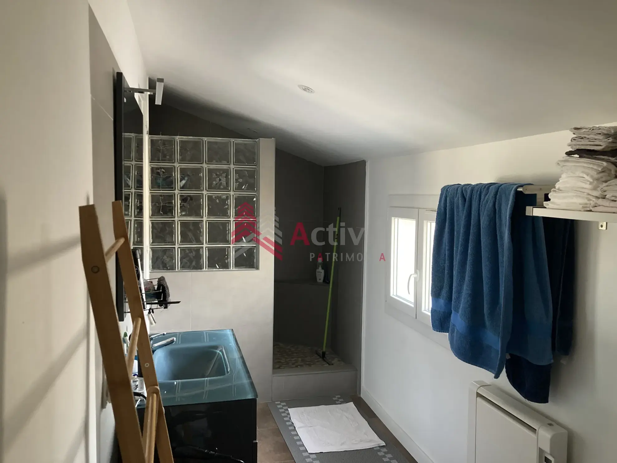 Arles : Maison F4 avec Terrasse et Jardin à 250 000 € 