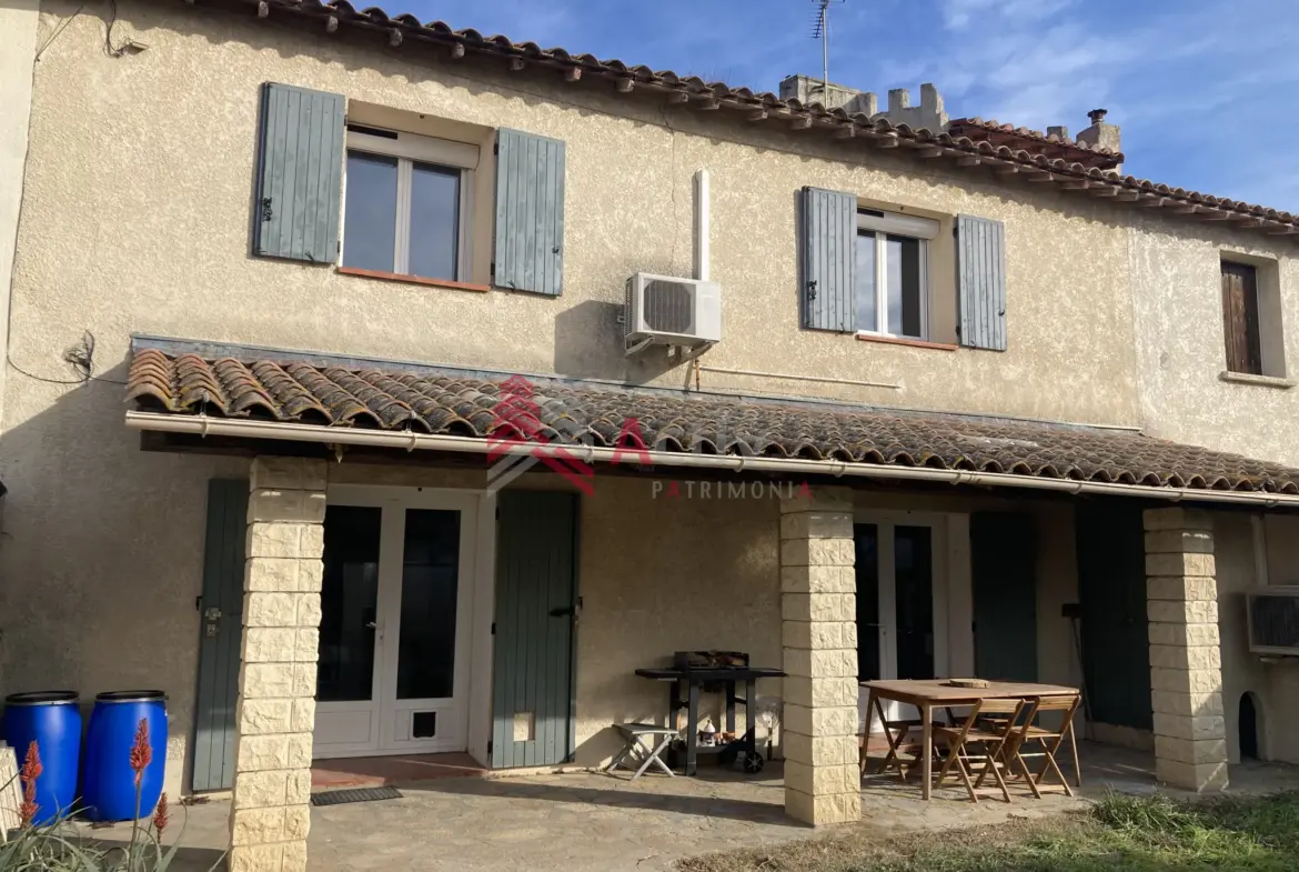 Arles : Maison F4 avec Terrasse et Jardin à 250 000 € 