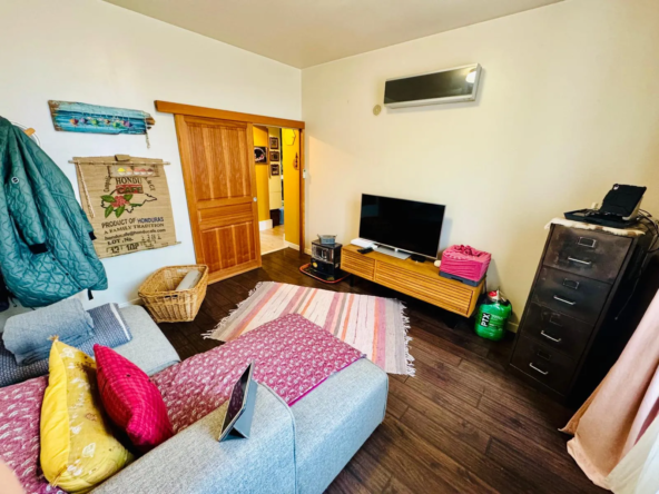Vente Appartement Atypique T3 à Grenoble avec Parking 