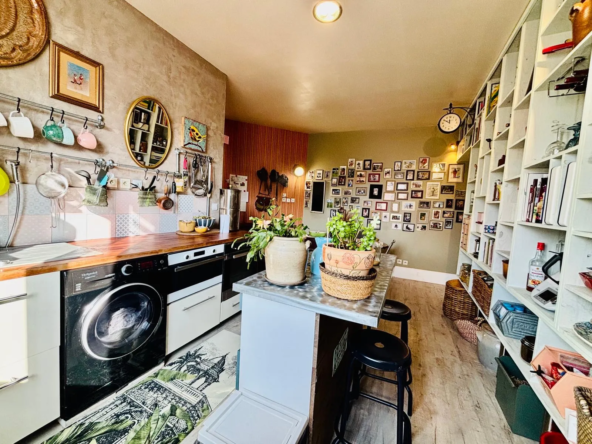 Vente Appartement Atypique T3 à Grenoble avec Parking 