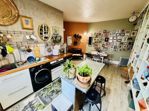 Vente Appartement Atypique T3 à Grenoble avec Parking 