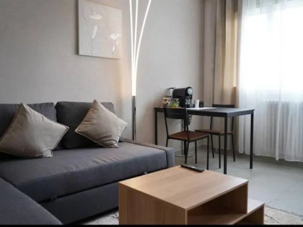 À vendre : studio lumineux au centre de Chartres 