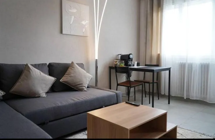 À vendre : studio lumineux au centre de Chartres 