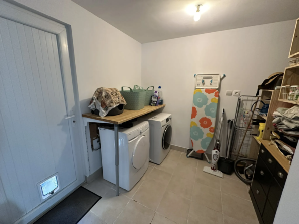 Maison de plain-pied à vendre à Saint-Barthélemy - 3 chambres, 907 m² 
