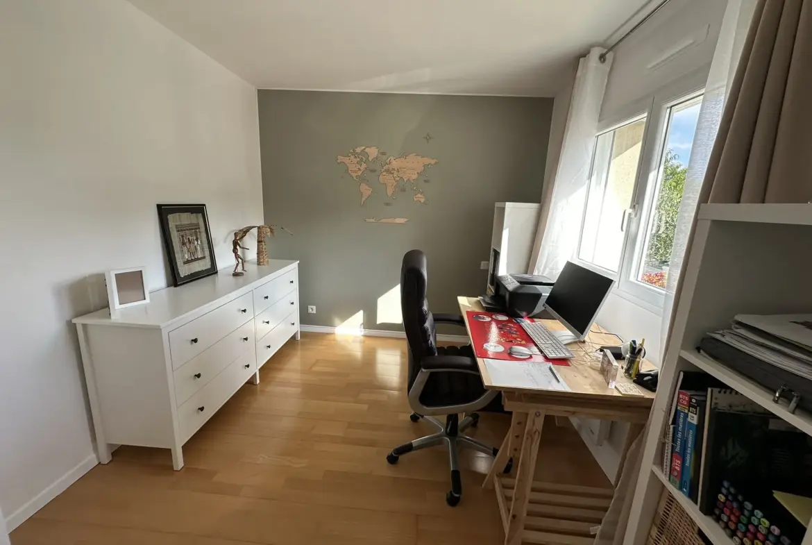 Maison de plain-pied à vendre à Saint-Barthélemy - 3 chambres, 907 m² 