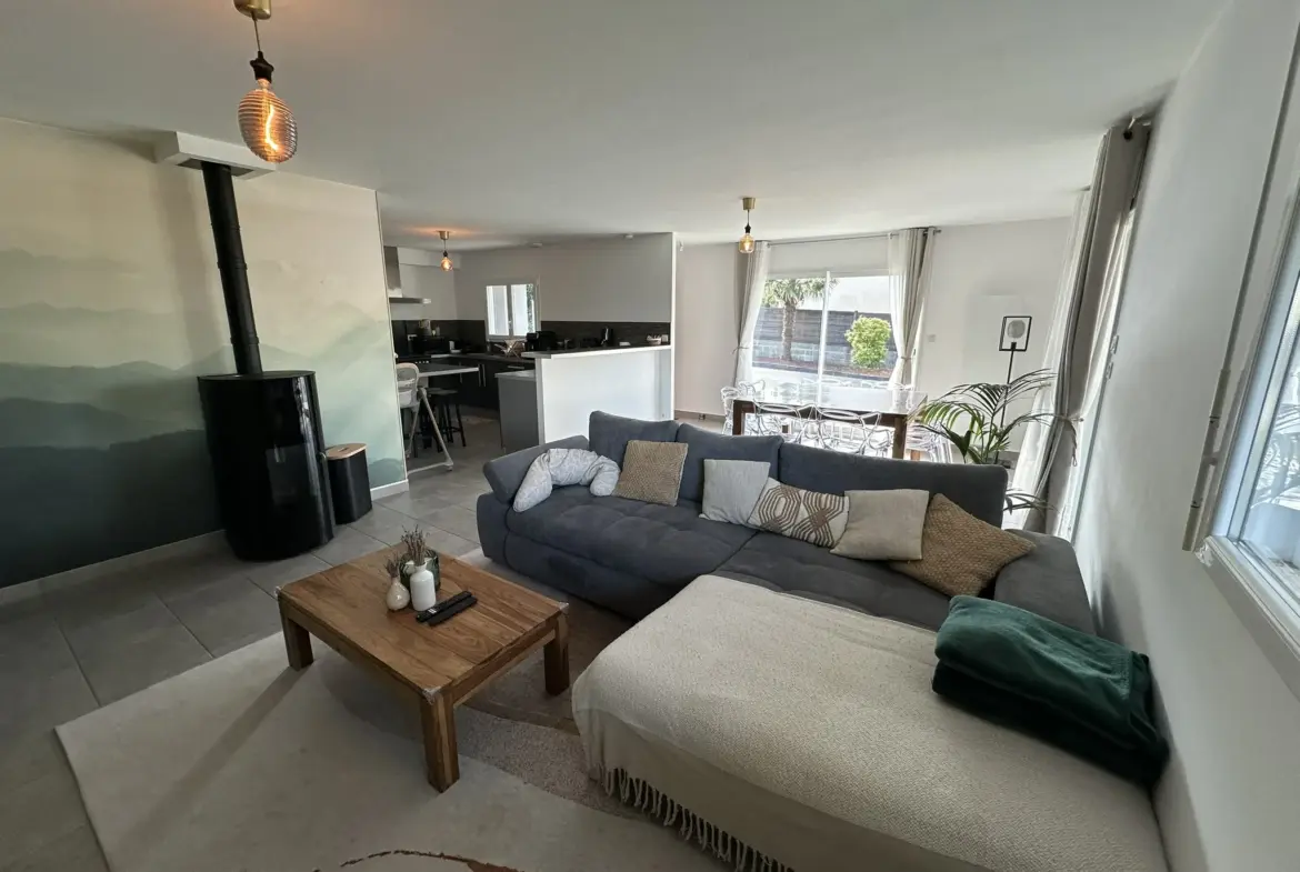 Maison de plain-pied à vendre à Saint-Barthélemy - 3 chambres, 907 m² 