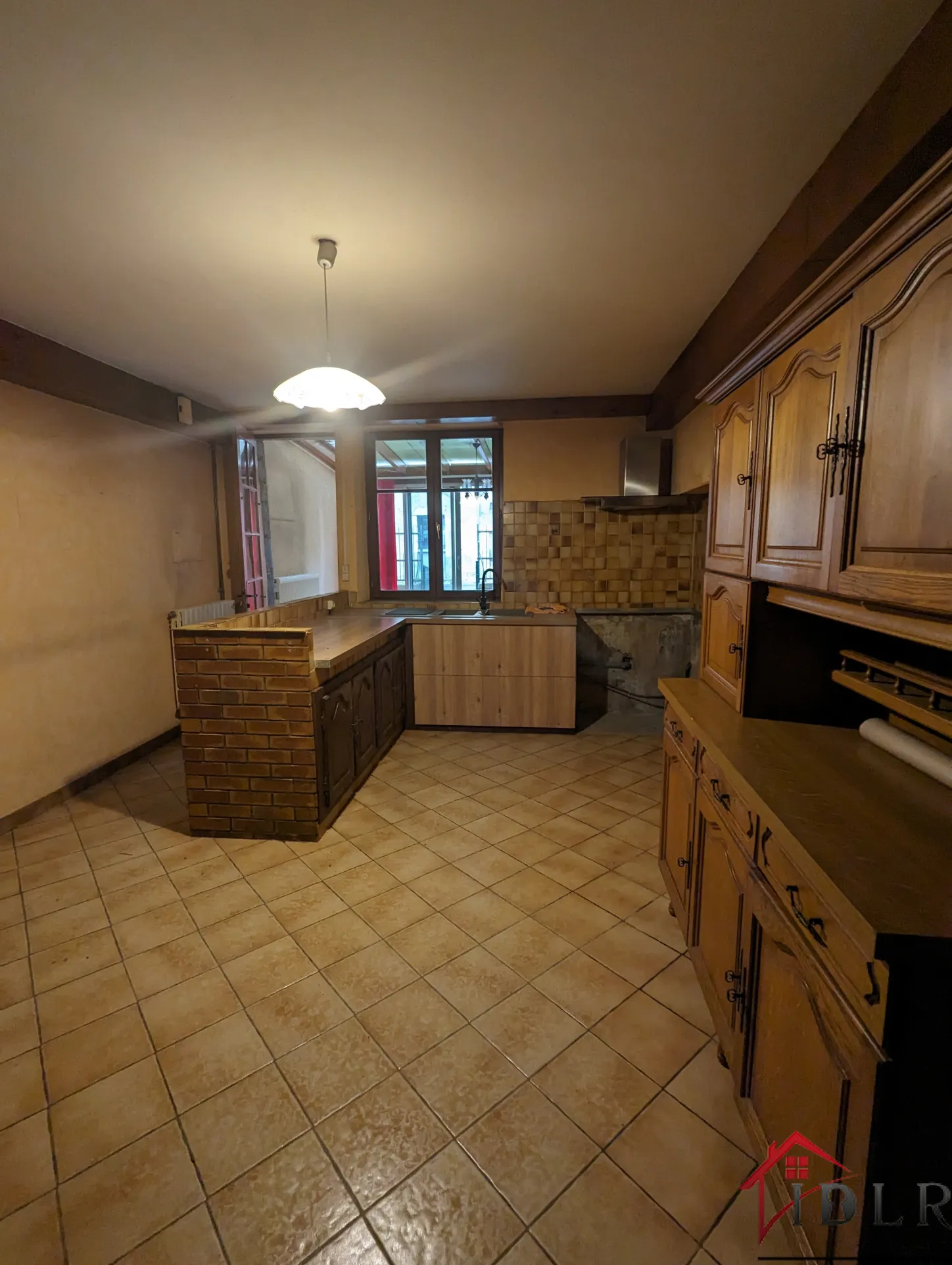 Maison de caractère à vendre à Gy (70) avec grand garage 