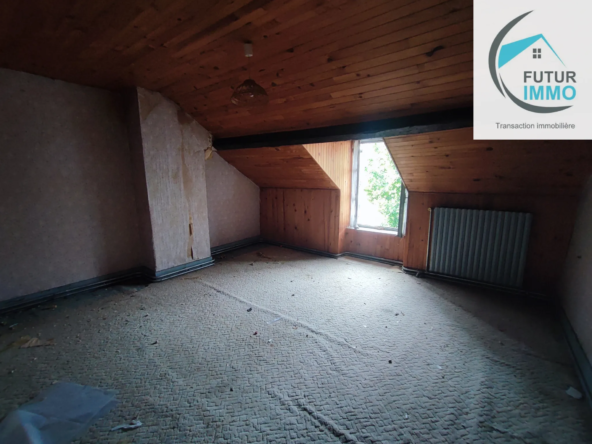Maison Mitoyenne de 120m² à Bart - Grand Potentiel de Transformation 