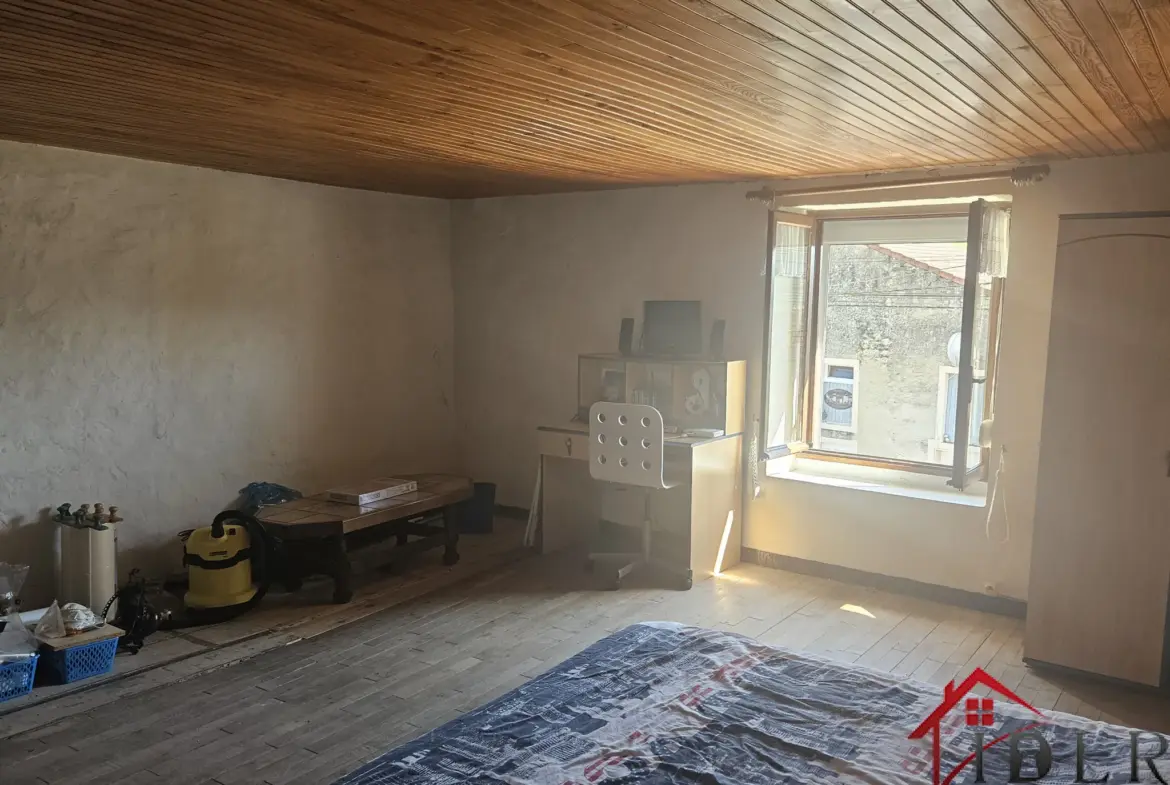 Maison spacieuse de 130 m2 à Arbigny sous Varenne 