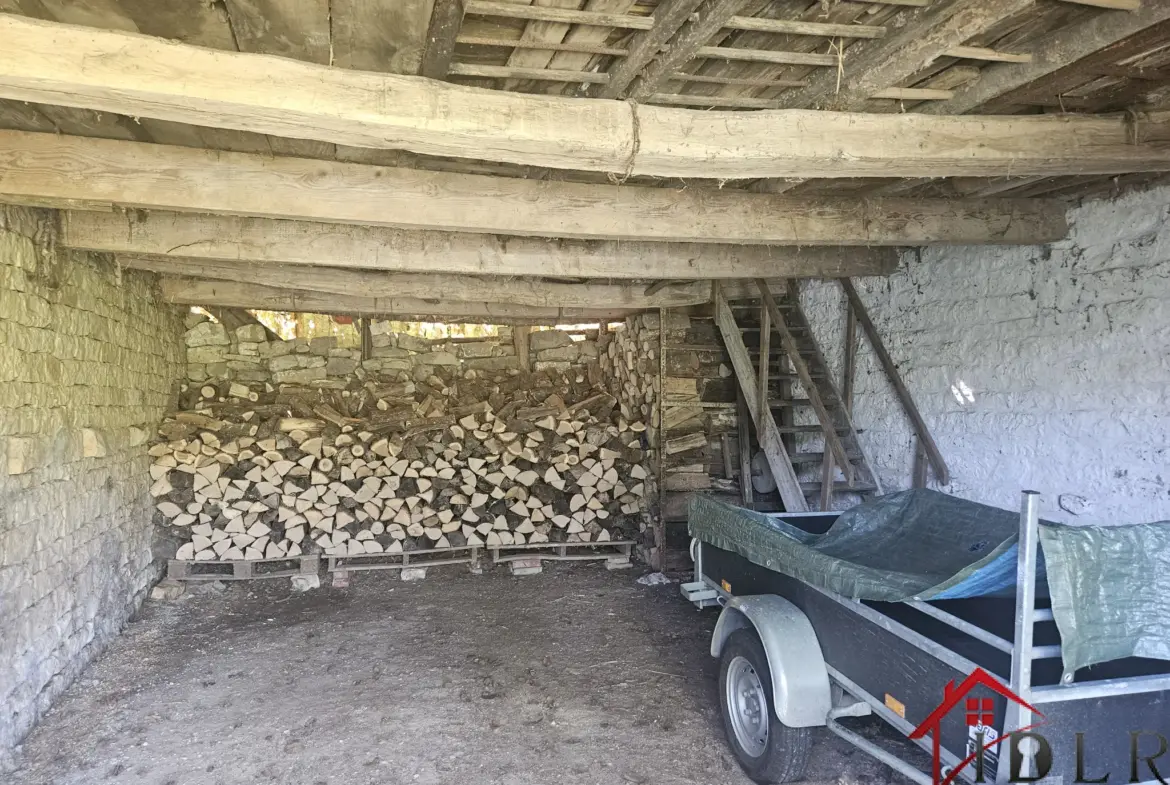 Maison spacieuse de 130 m2 à Arbigny sous Varenne 