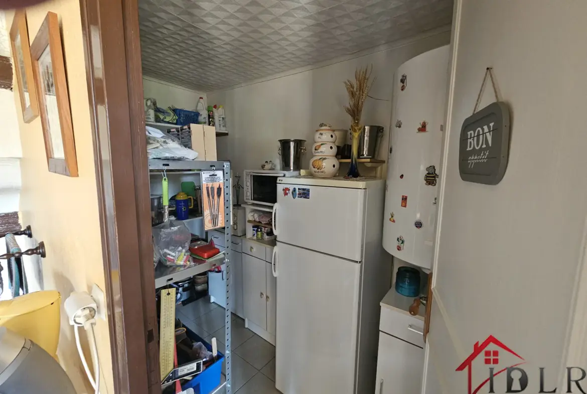 Maison spacieuse de 130 m2 à Arbigny sous Varenne 