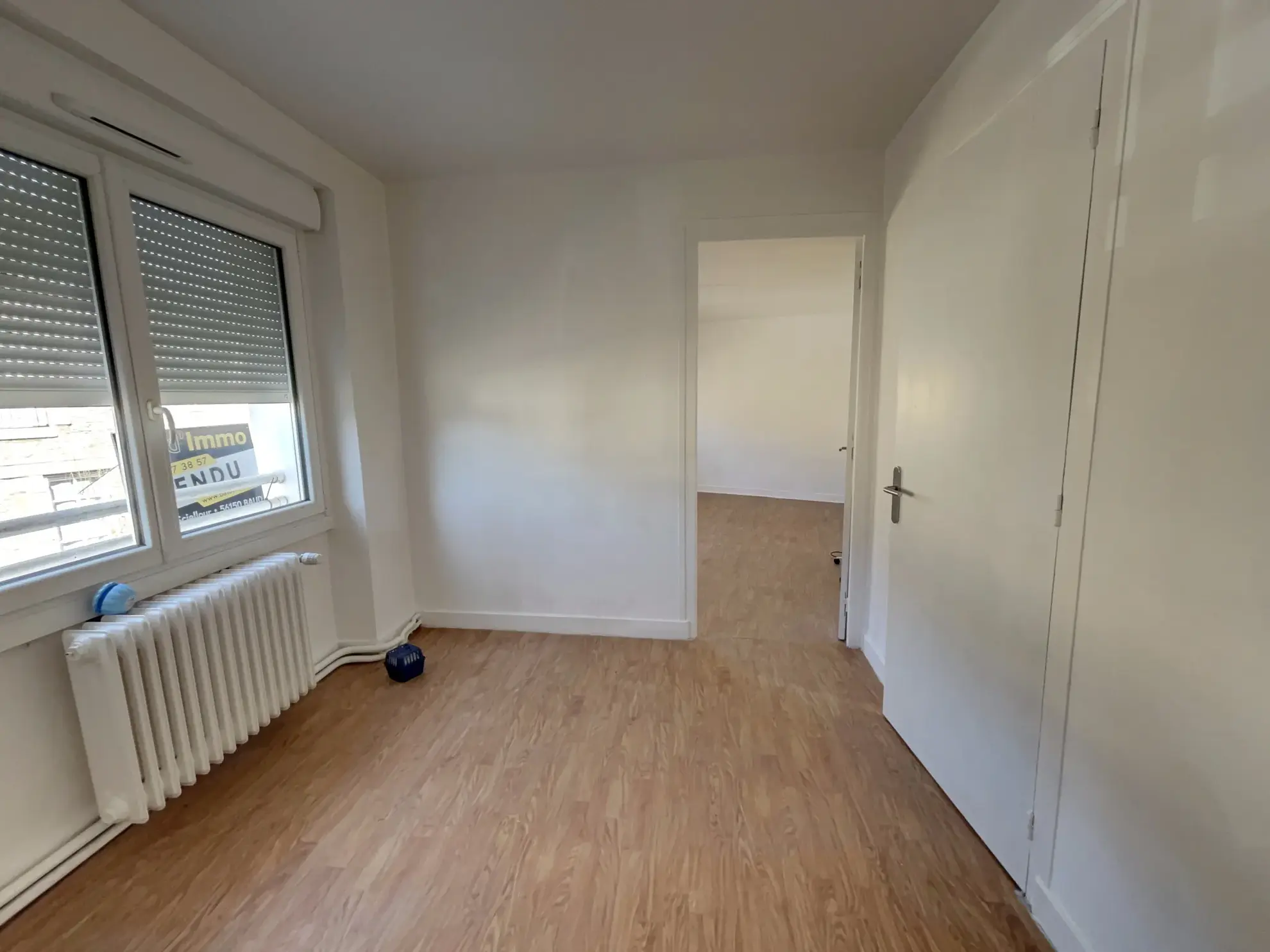 Maison avec Immeuble Commercial à Bignan - 189 280 € 