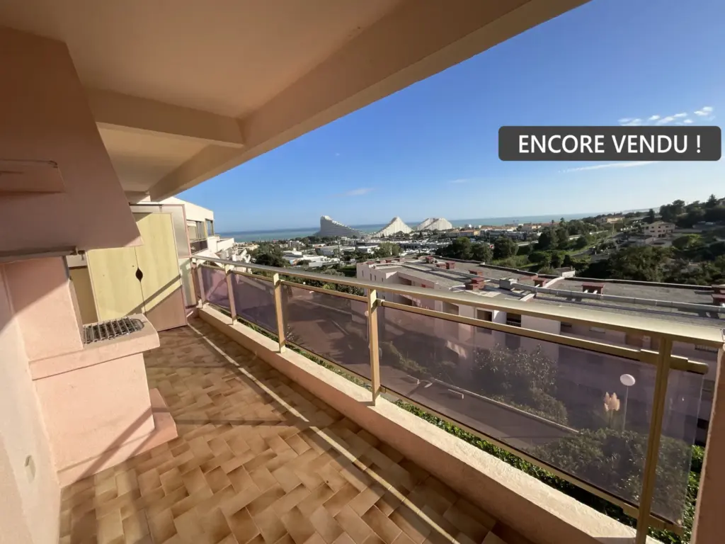 Appartement 2 pièces avec vue mer à Villeneuve Loubet