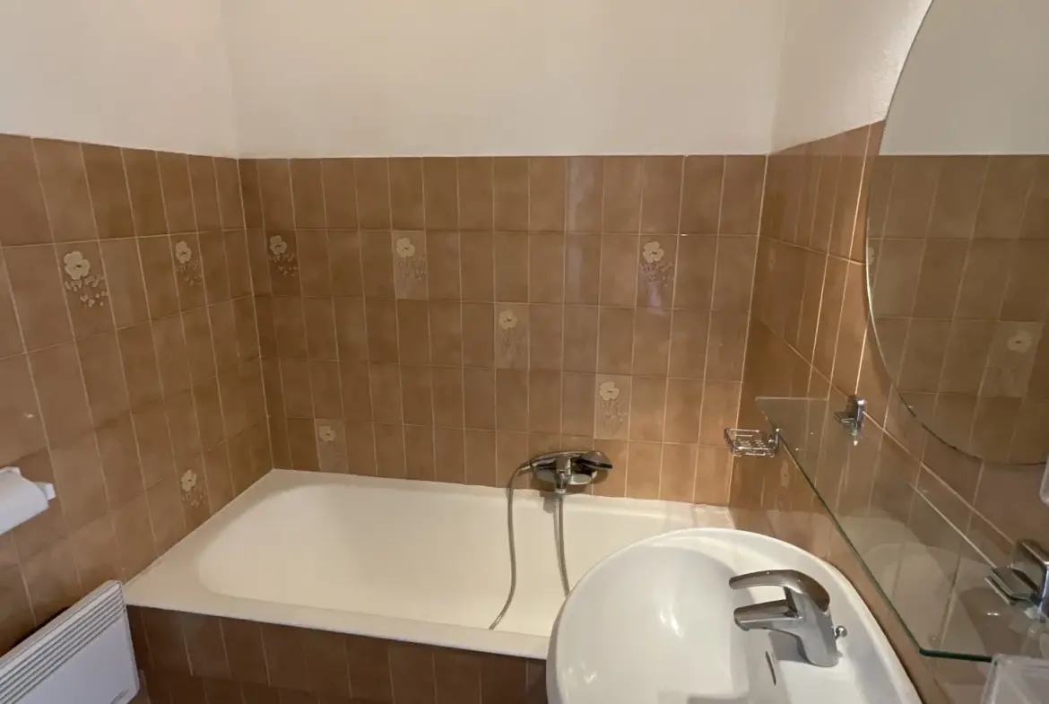 Appartement 2 pièces avec vue mer à Villeneuve Loubet 