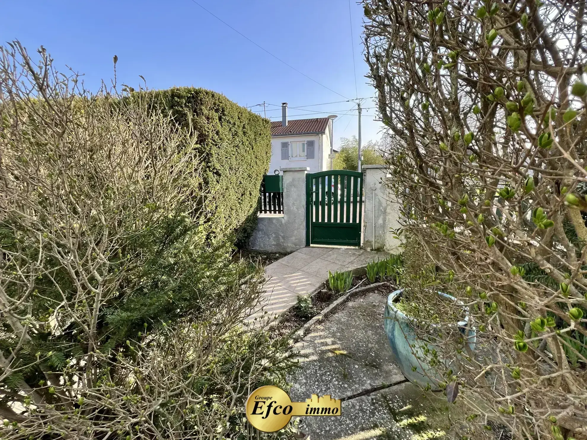 Maison mitoyenne 6 pièces à Pfastatt avec jardin et garage 