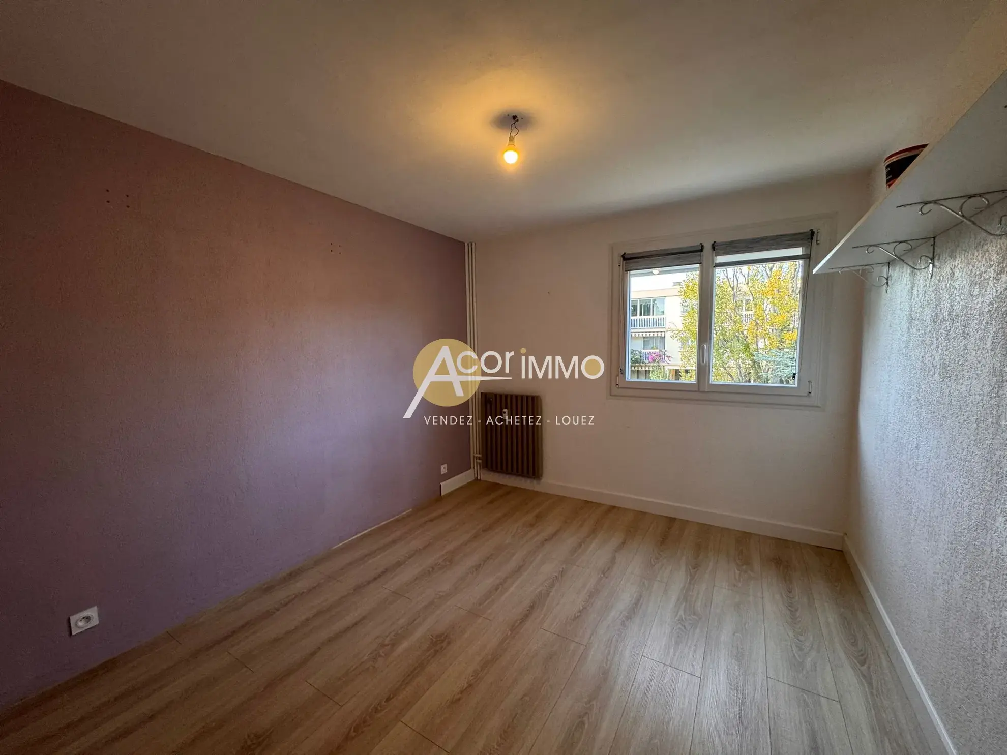 Appartement lumineux 68m² à Sanary sur mer avec cave et parking 