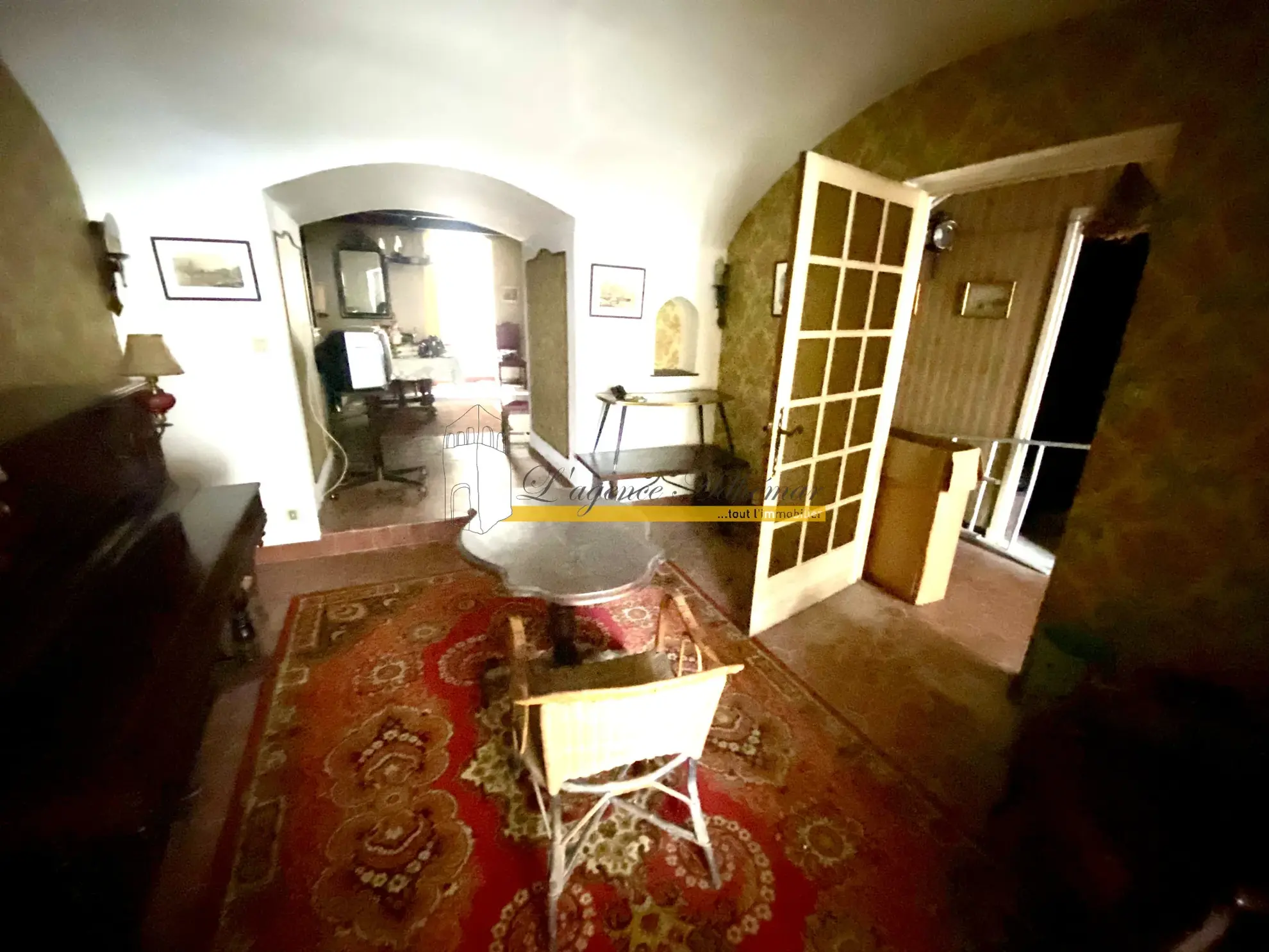 Maison de village à rénover à Espeluche - 234 000 € 