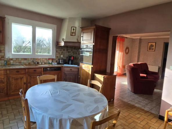 À vendre : Maison spacieuse de 118 m² à Thiré avec jardin 