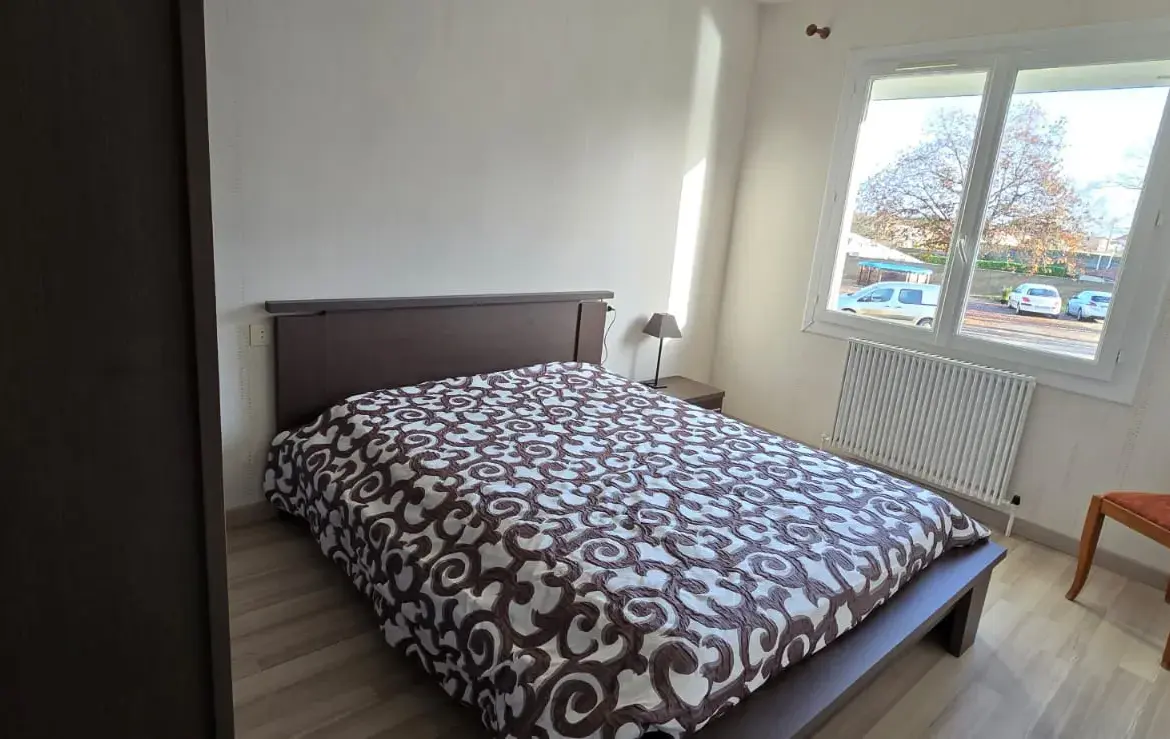 À vendre : Maison spacieuse de 118 m² à Thiré avec jardin 