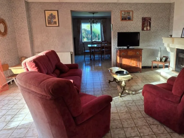 À vendre : Maison spacieuse de 118 m² à Thiré avec jardin 