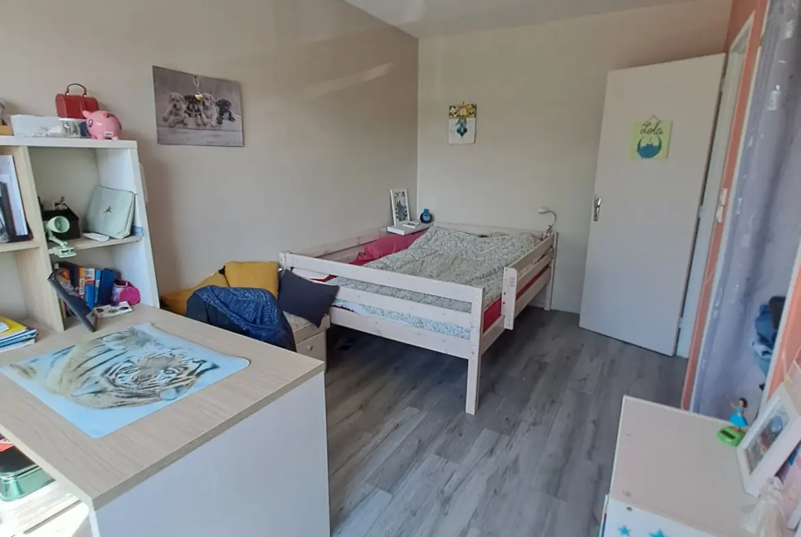Maison familiale avec jardin à Odos 