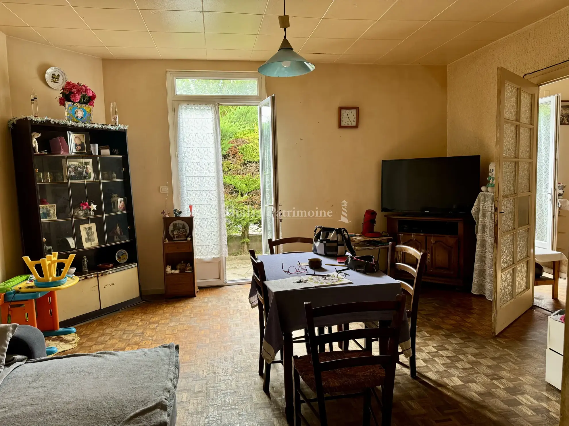 Immeuble de rapport à Bergerac avec dépendance et garage 