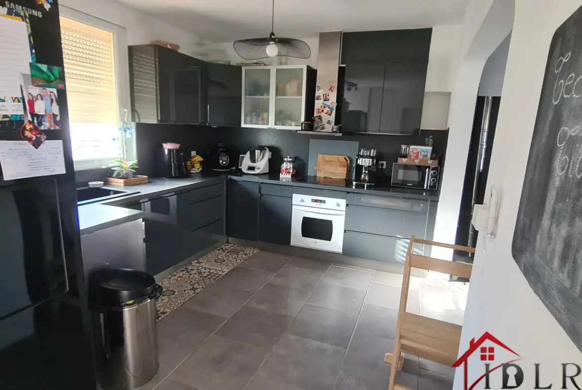 Maison de 80 m² à Saint-Dizier avec rénovation récente 