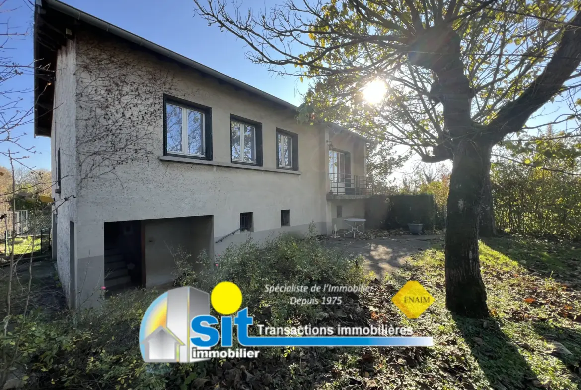 Maison à vendre à Chonas l'Amballan - 82 m² avec jardin 