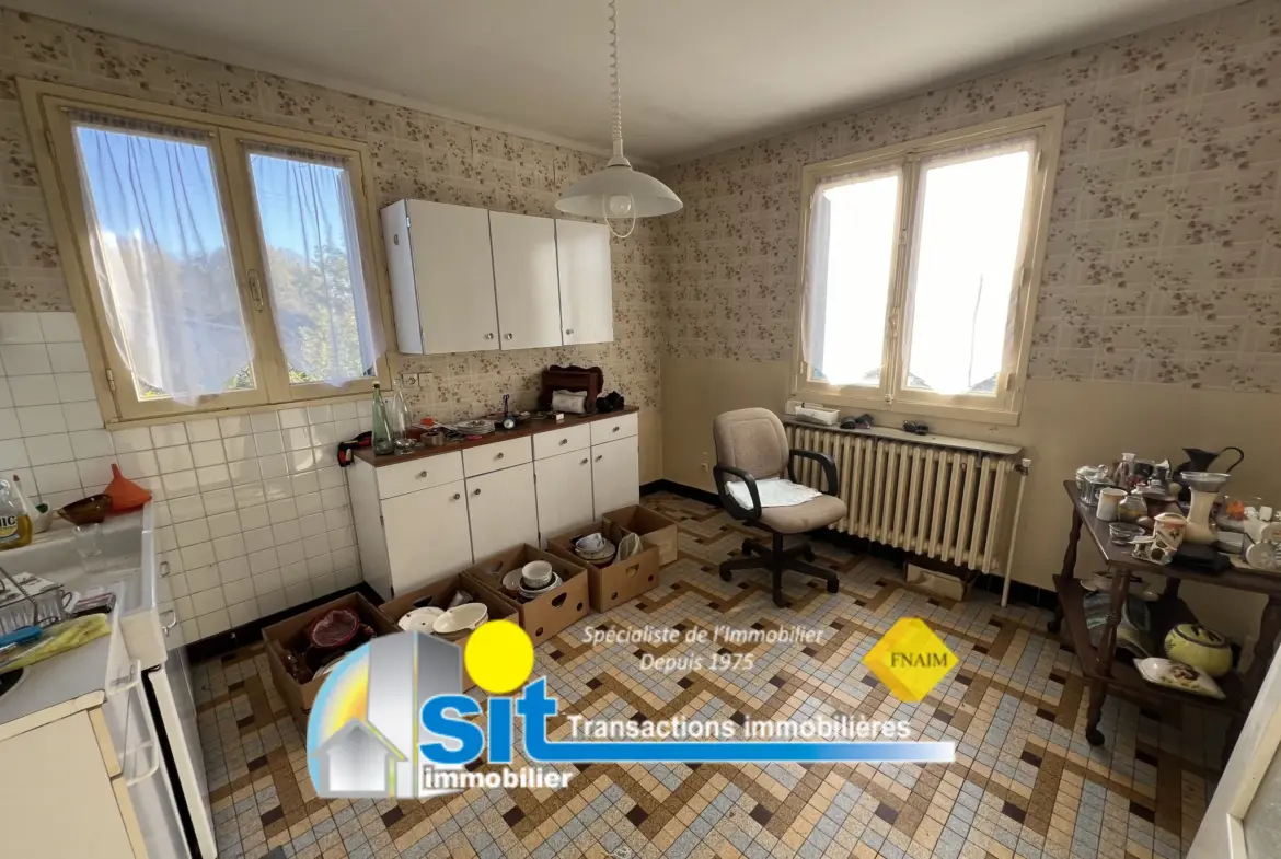 Maison à vendre à Chonas l'Amballan - 82 m² avec jardin 