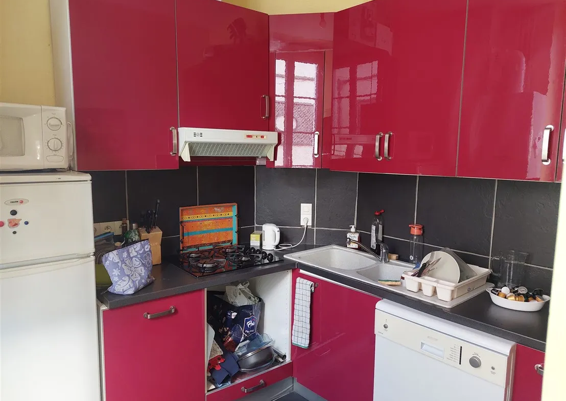 Local commercial et appartement T3 à vendre à Langon 
