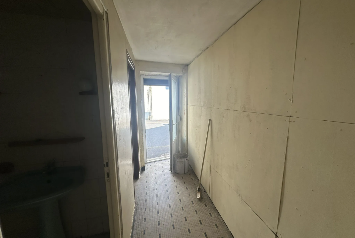 Maison de bourg à vendre à Guenin - 4 chambres 