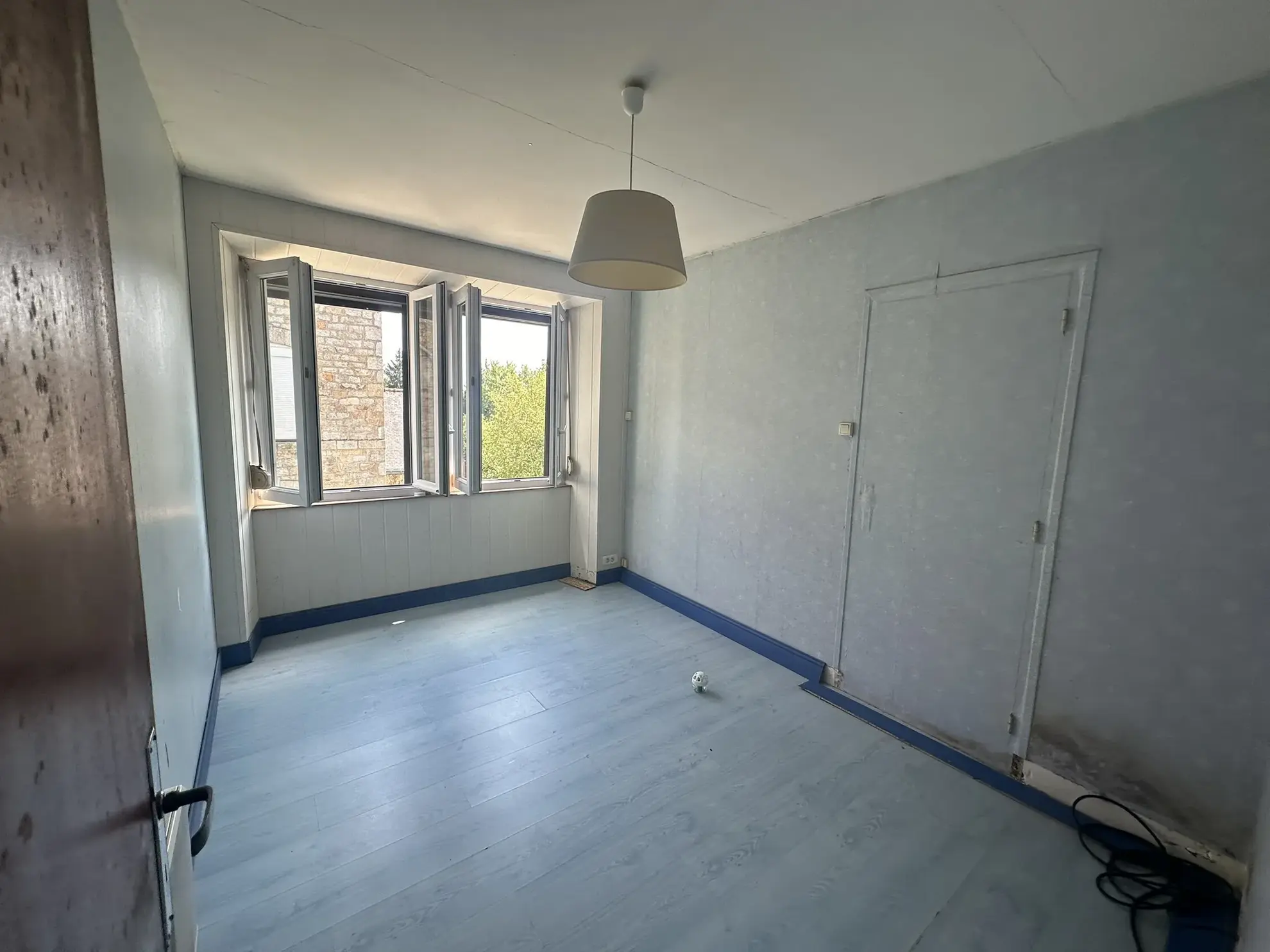 Maison de bourg à vendre à Guenin - 4 chambres 