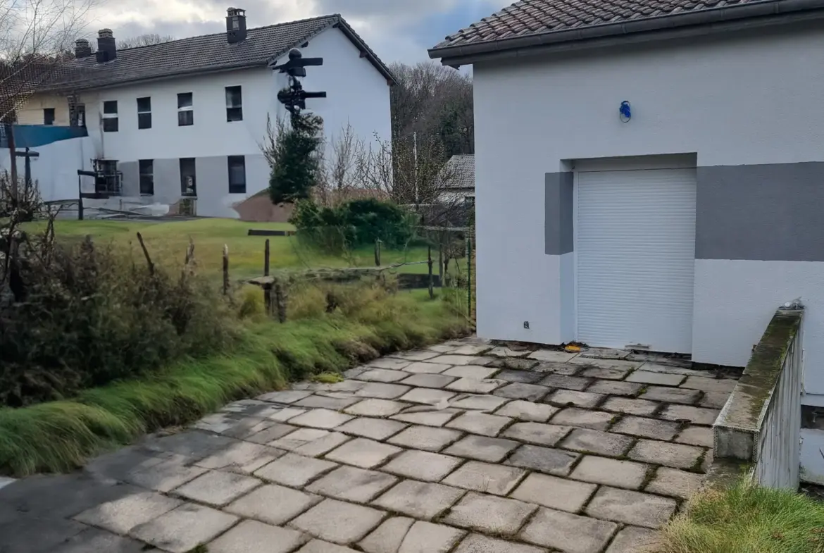 Maison familiale avec jardin et sous-sol à Creutzwald 