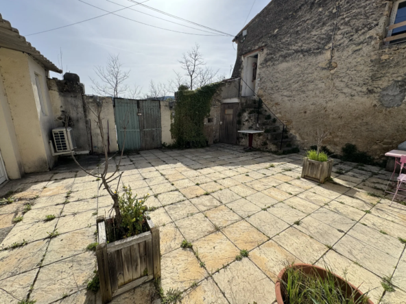 Appartement T2 avec parking à vendre sur Mirabeau