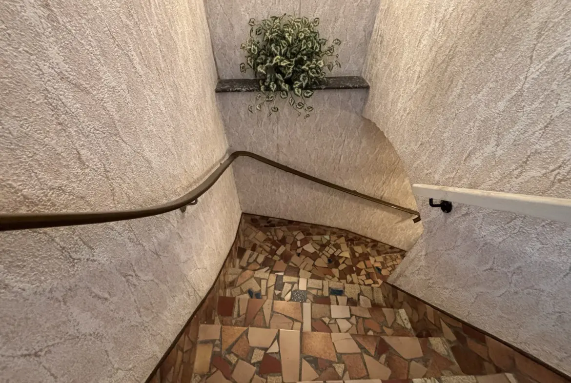 Charmante maison des années 70 à Chancelade 
