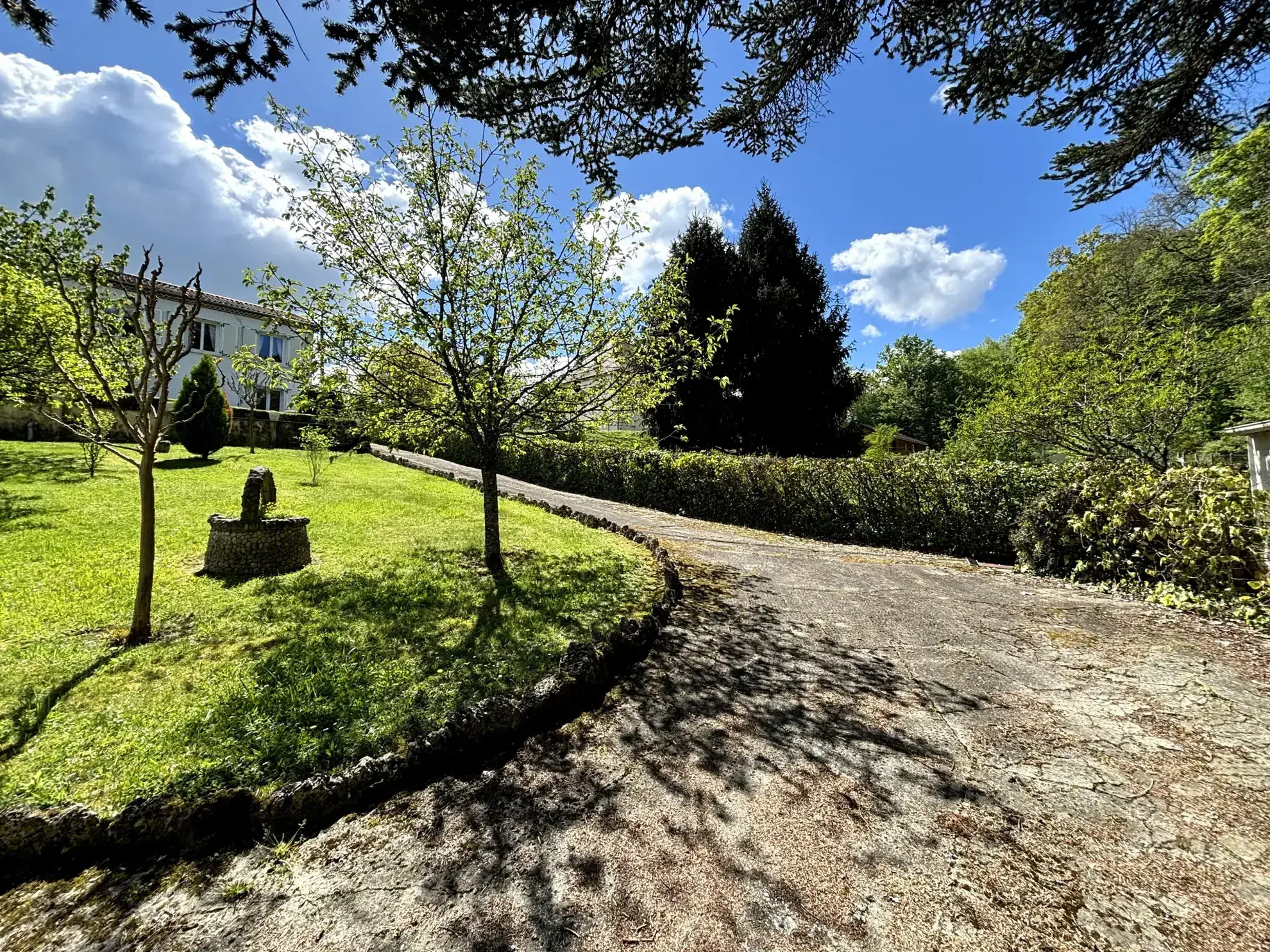 Charmante maison des années 70 à Chancelade 