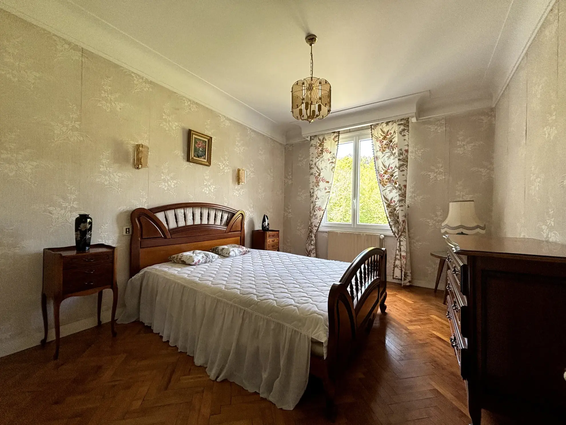 Charmante maison des années 70 à Chancelade 