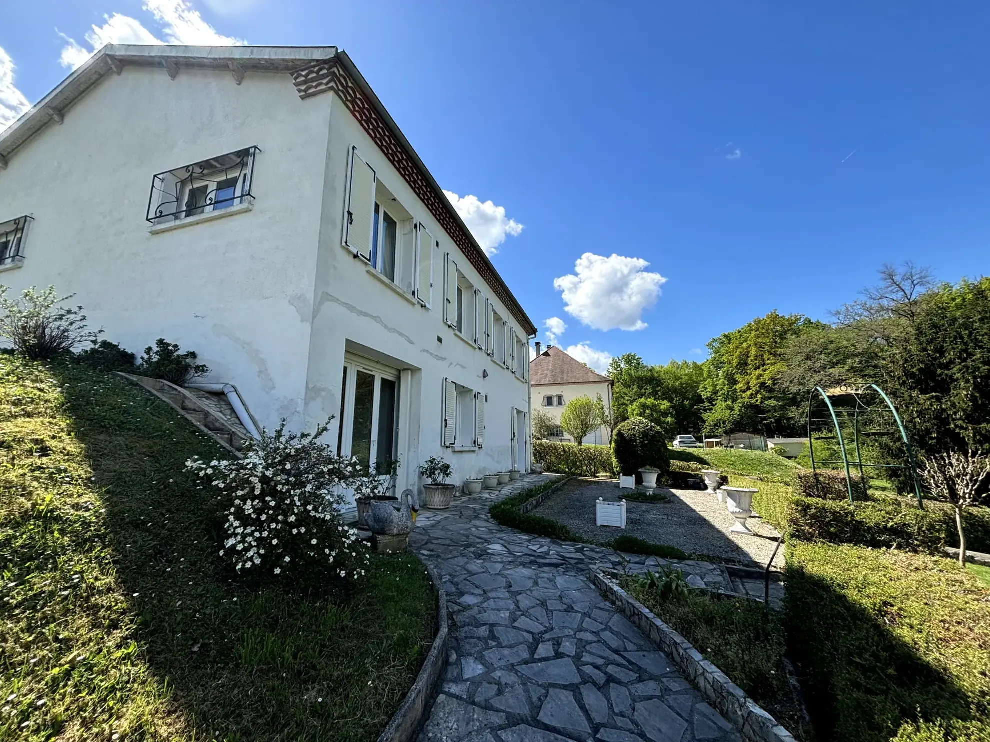 Charmante maison des années 70 à Chancelade 