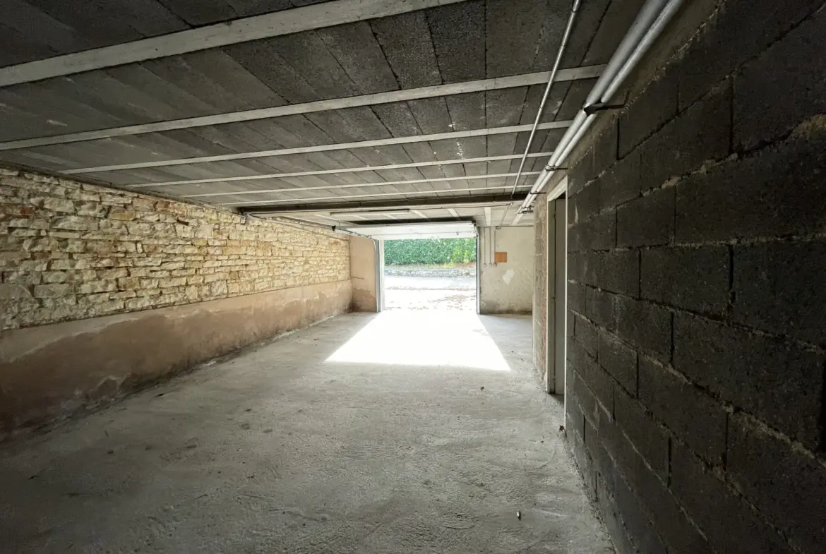 Maison 4 chambres sur sous-sol à Trelissac 