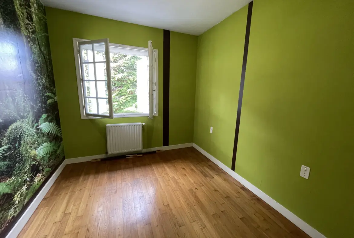 Maison 4 chambres sur sous-sol à Trelissac 