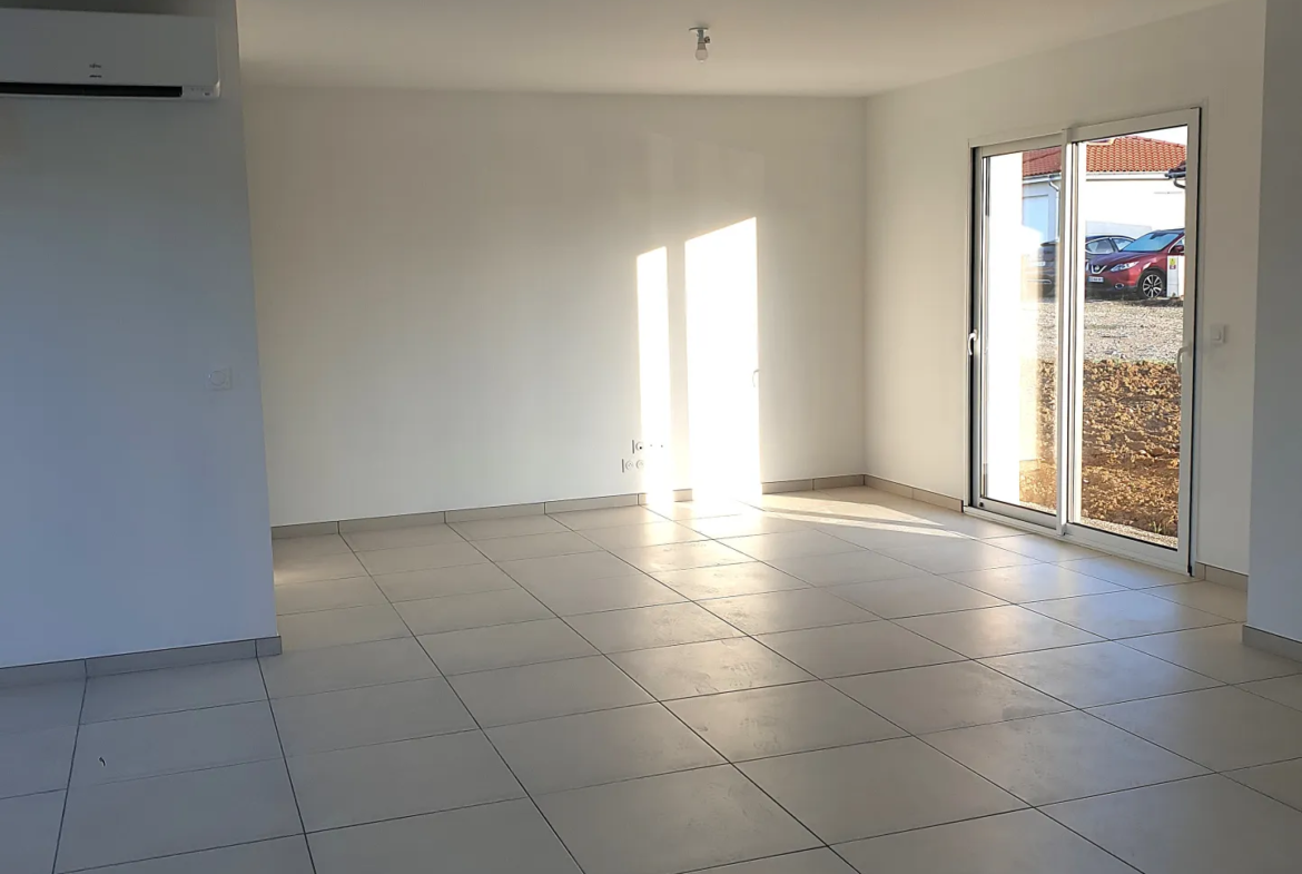 Maison neuve à Dompierre sur Veyle avec 3 chambres et jardin 
