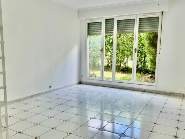 À vendre : Appartement lumineux 3 pièces à Trappes 