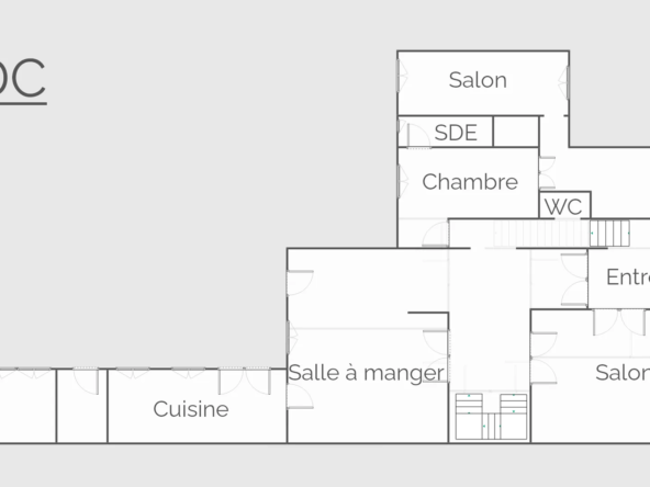 Maison de caractère à Saint-Savinien avec jardin de 800 m² 