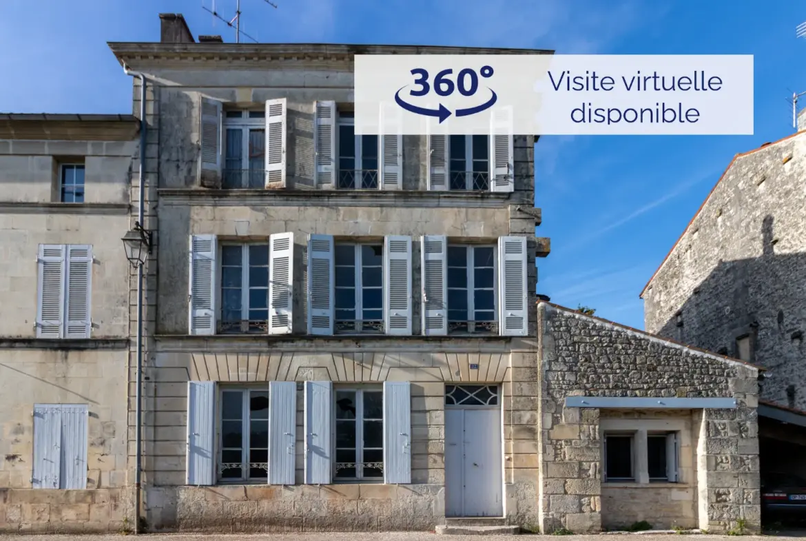 Maison de caractère à Saint-Savinien avec jardin de 800 m² 
