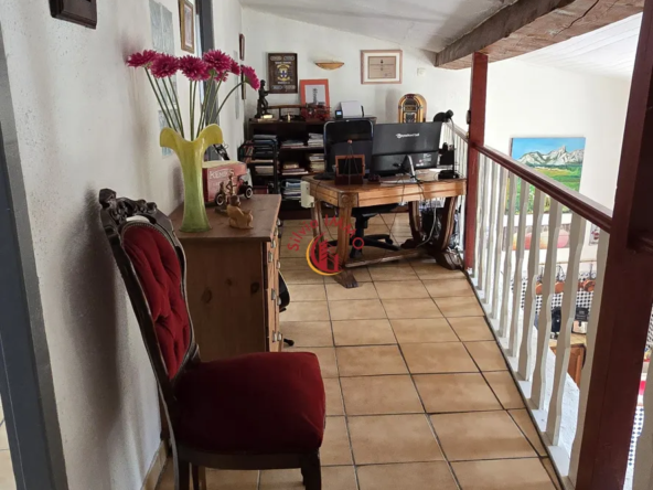 Maison de Village 3 pièces avec garage à Maury 